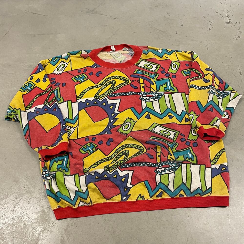 Retro Piccolo 1990’s Abstract Woman’s Half Sleeve Shirt